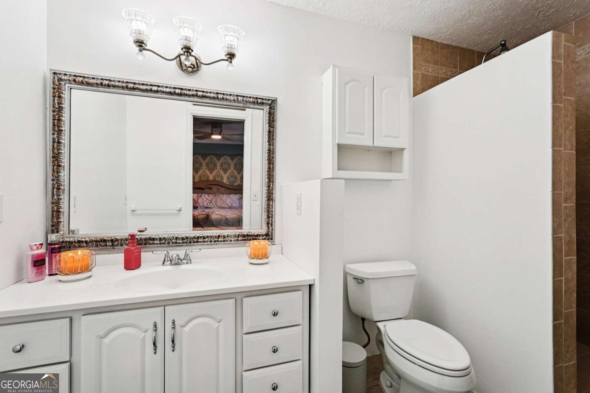 2411 Hidden Hills Drive Marietta - 34