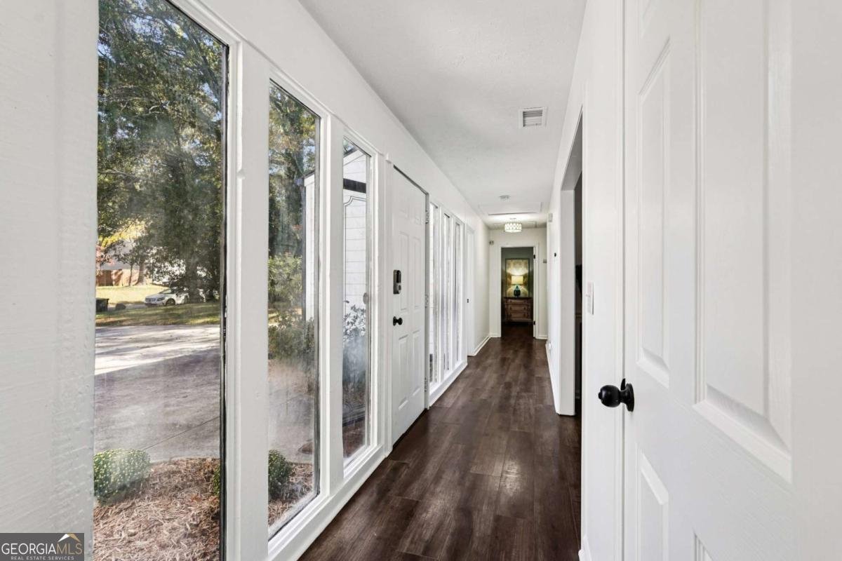 2411 Hidden Hills Drive Marietta - 8