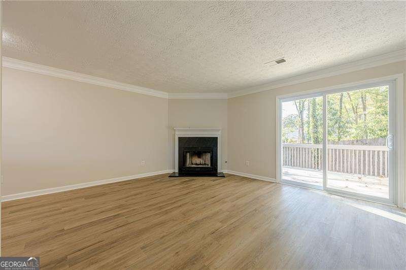 3754 Meadow Creek Drive Peachtree Corners - 16