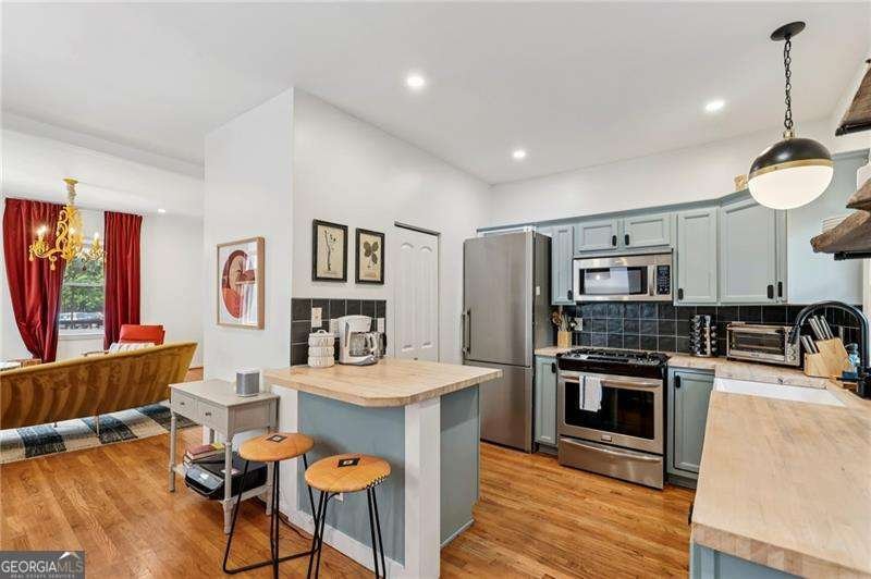 208 Reinhardt Street Atlanta - 7