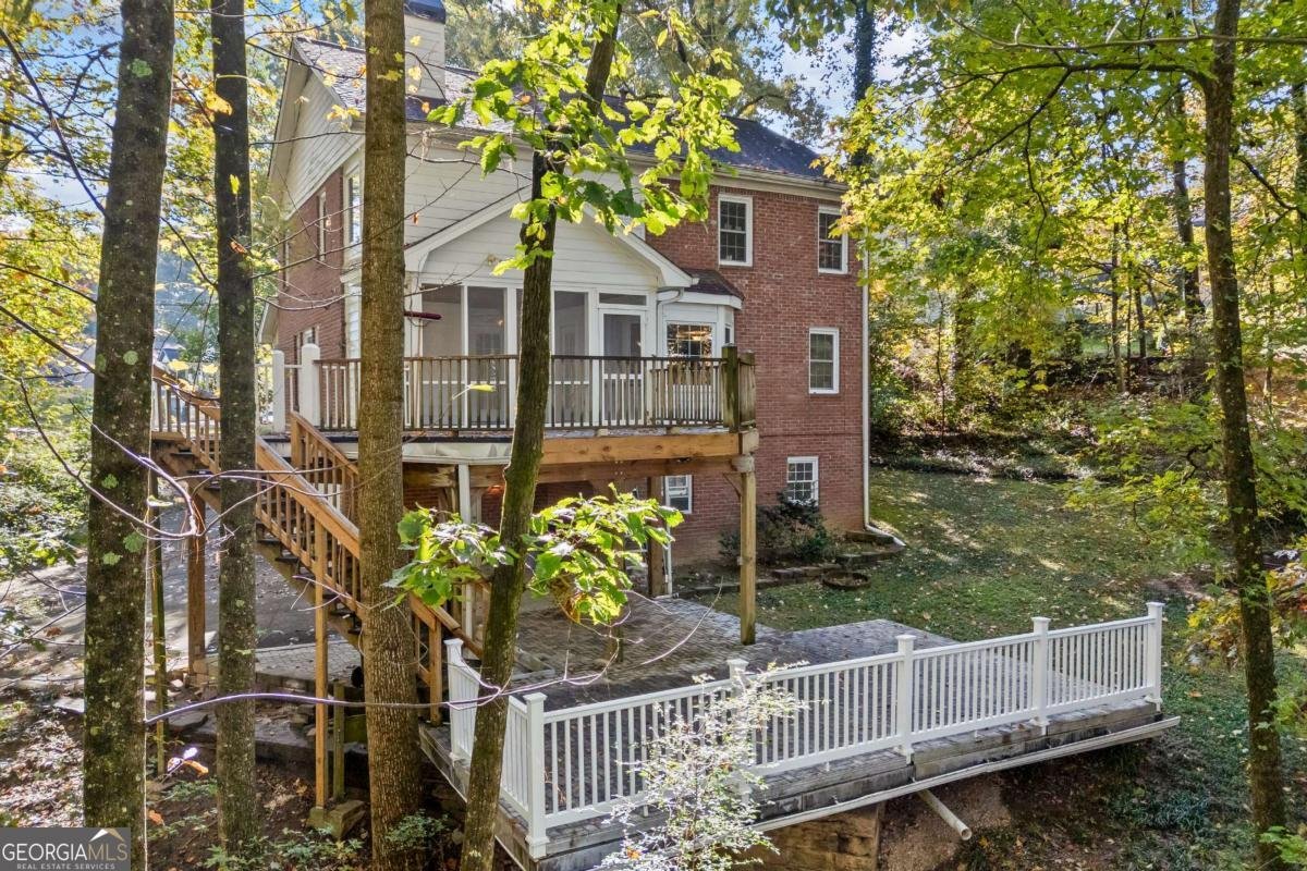 1970 Sturbridge Lane Buford - 12