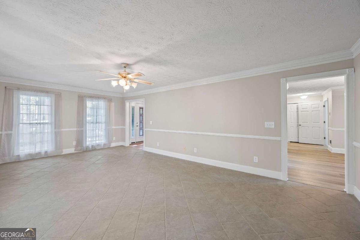 1970 Sturbridge Lane Buford - 23