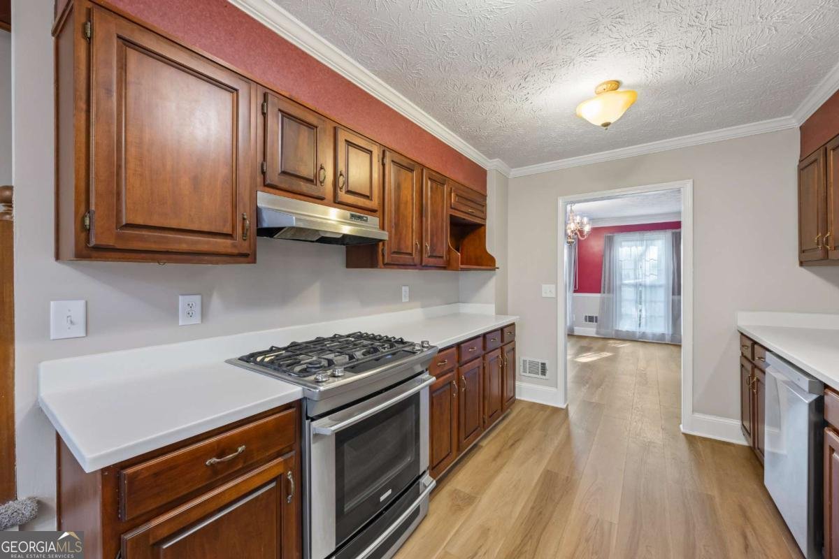 1970 Sturbridge Lane Buford - 36