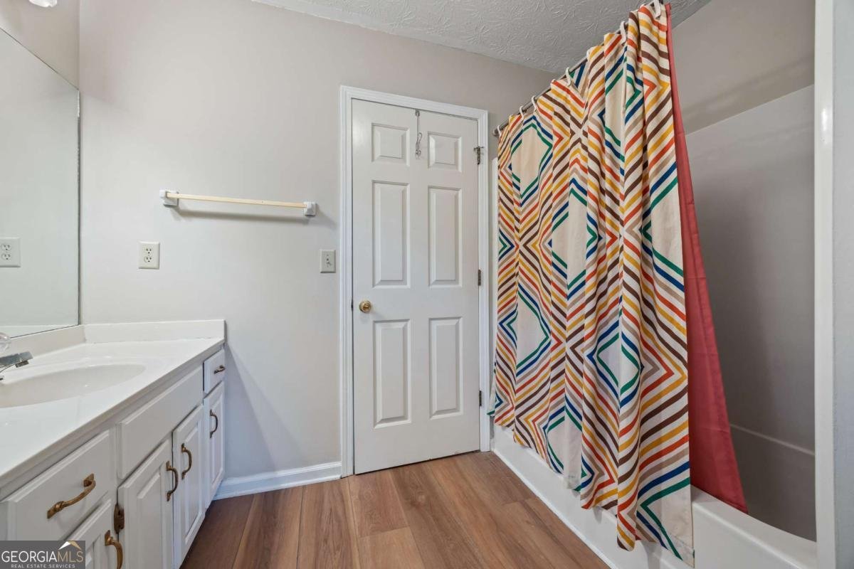 1970 Sturbridge Lane Buford - 49