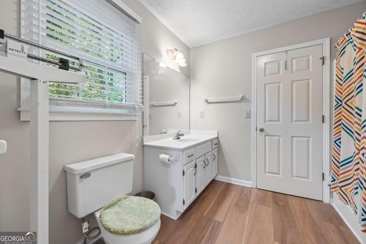 1970 Sturbridge Lane Buford - 50