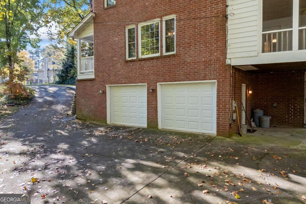 1970 Sturbridge Lane Buford - 6