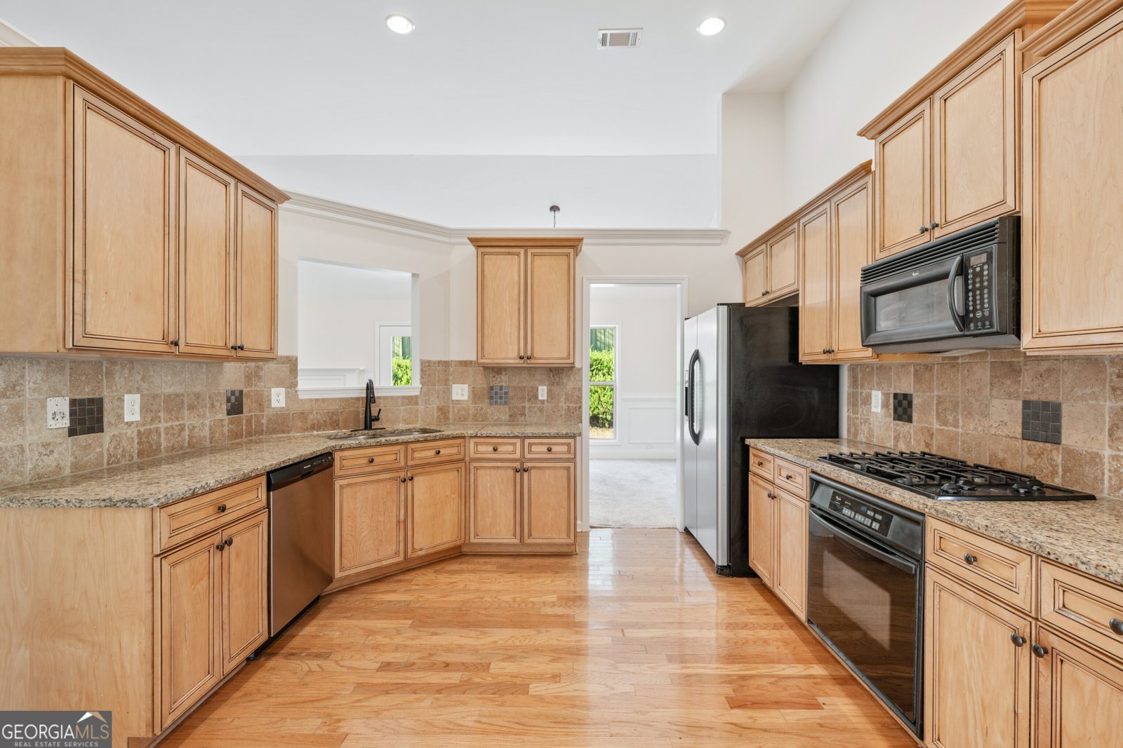 738 York View Drive Auburn - 13