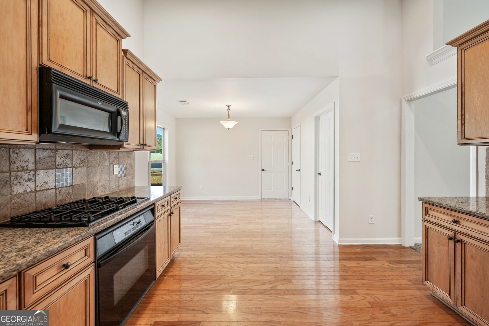 738 York View Drive Auburn - 14