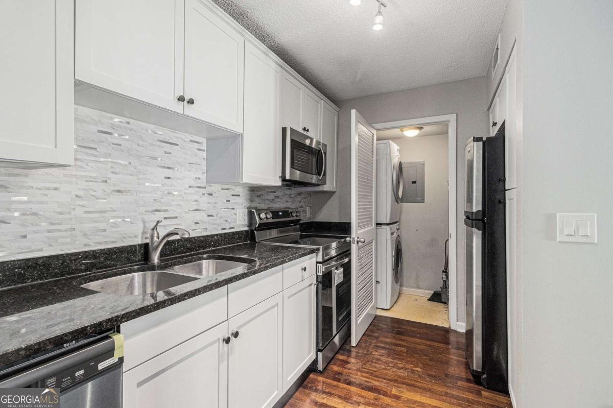 2657 Lenox Road Atlanta - 10