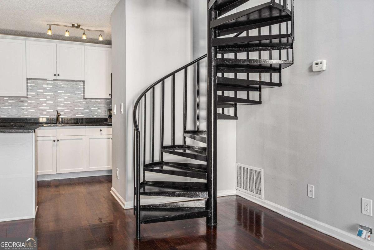 2657 Lenox Road Atlanta - 8