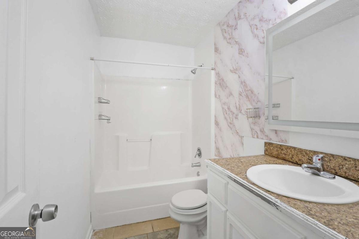 1414 Lucky Street Griffin - 24