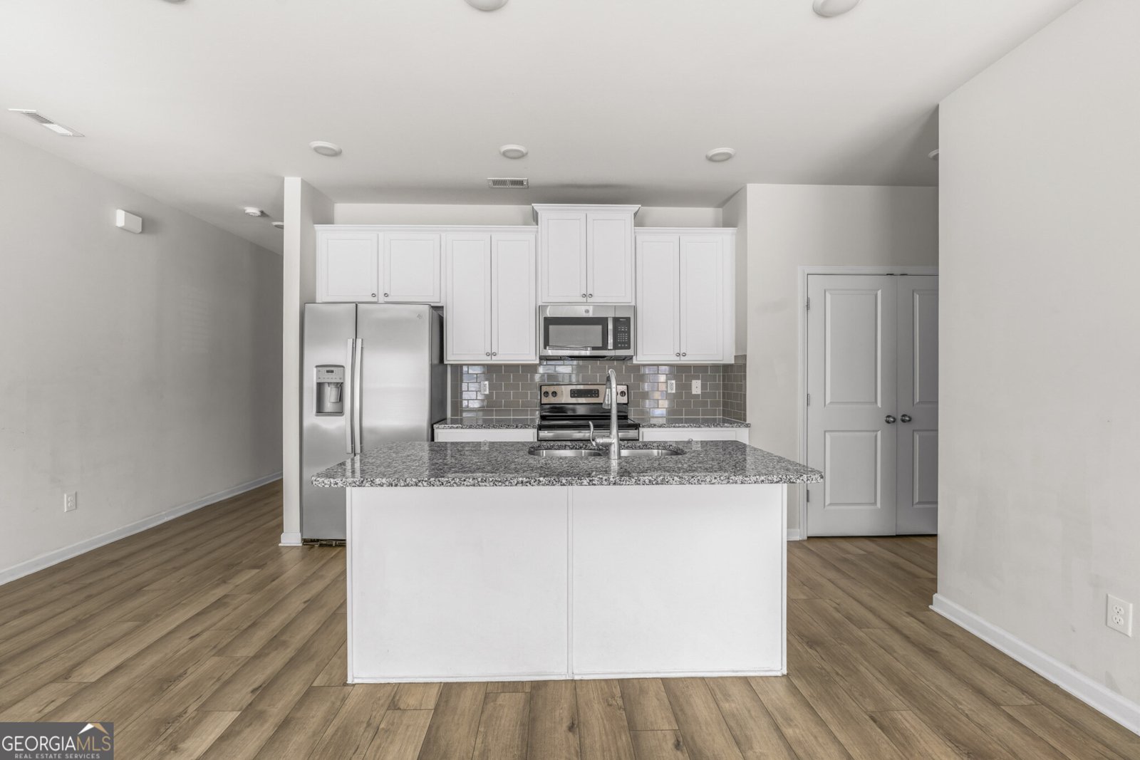 4574 Bishops Lane Oakwood - 11