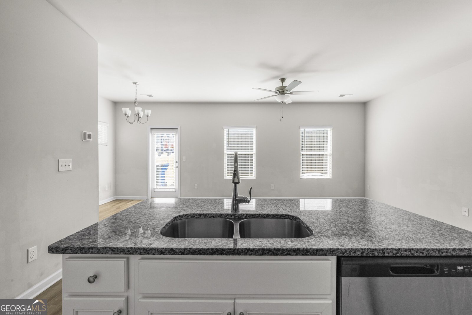 4574 Bishops Lane Oakwood - 14