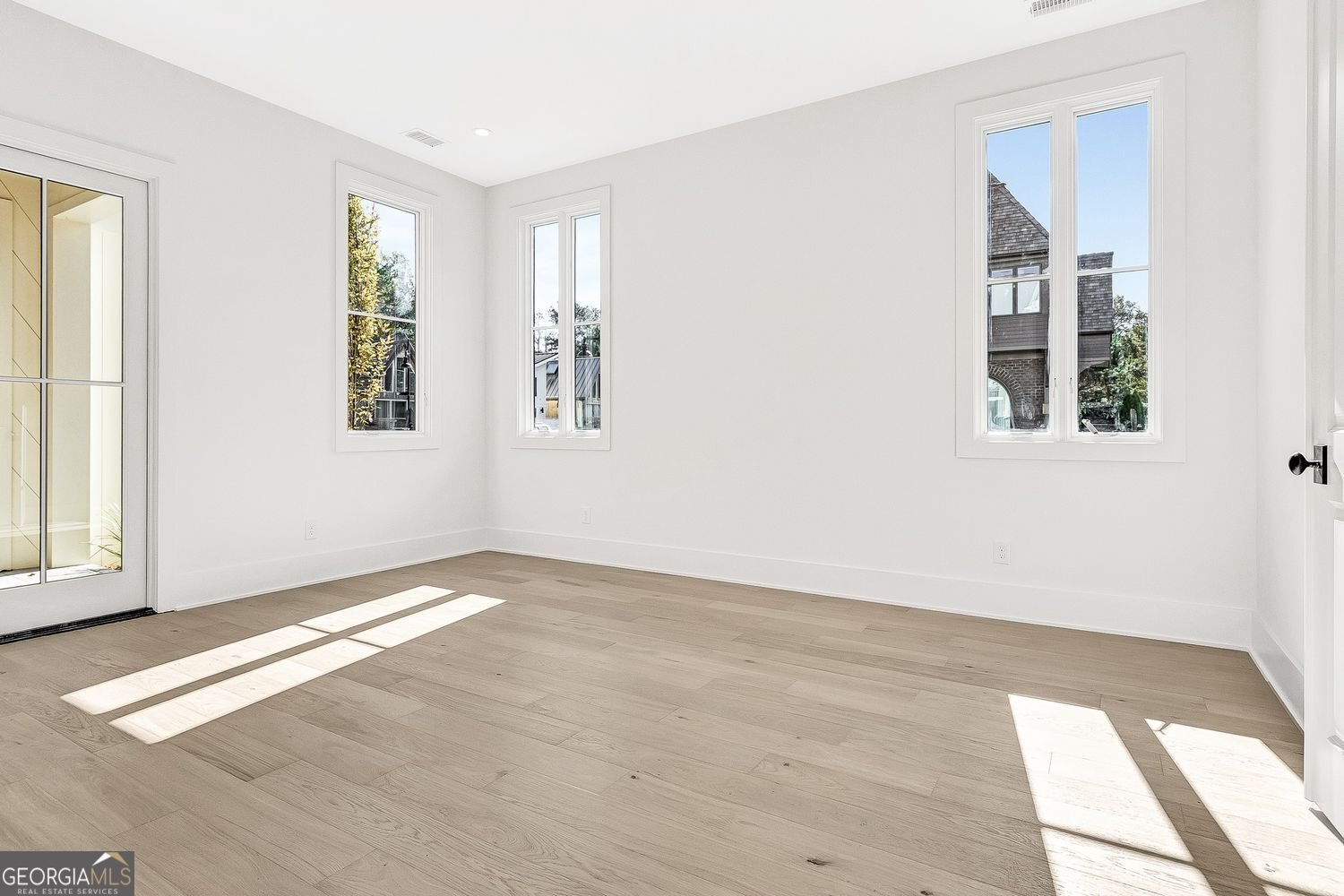 100 Carlyle Lane Fayetteville - 36