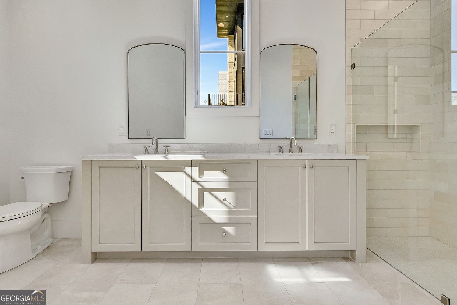 100 Carlyle Lane Fayetteville - 38