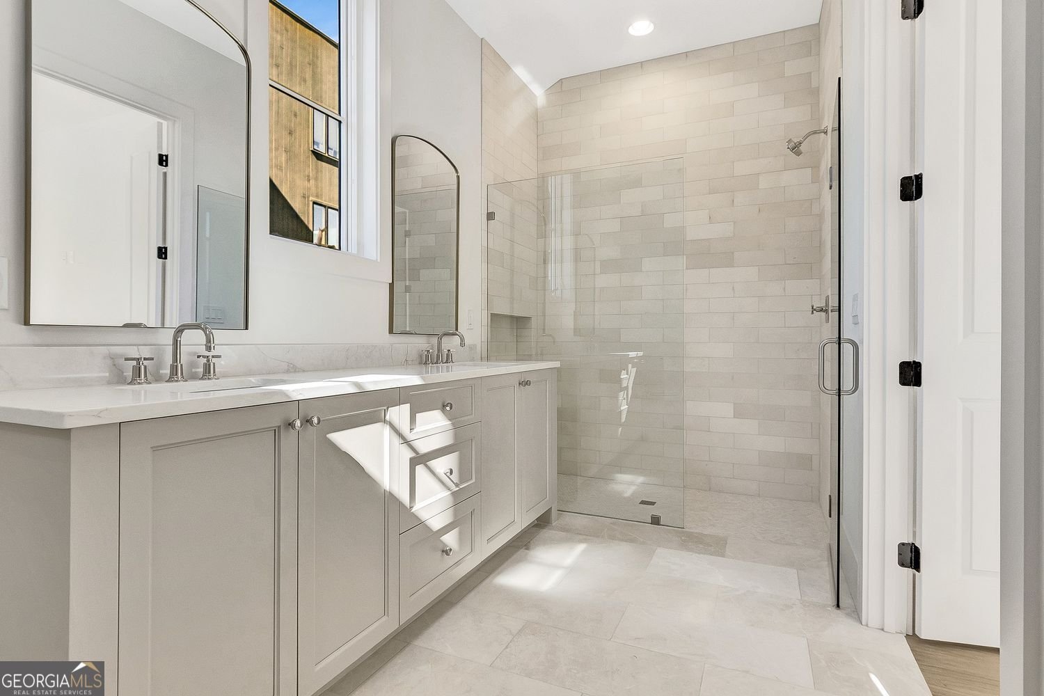 100 Carlyle Lane Fayetteville - 39