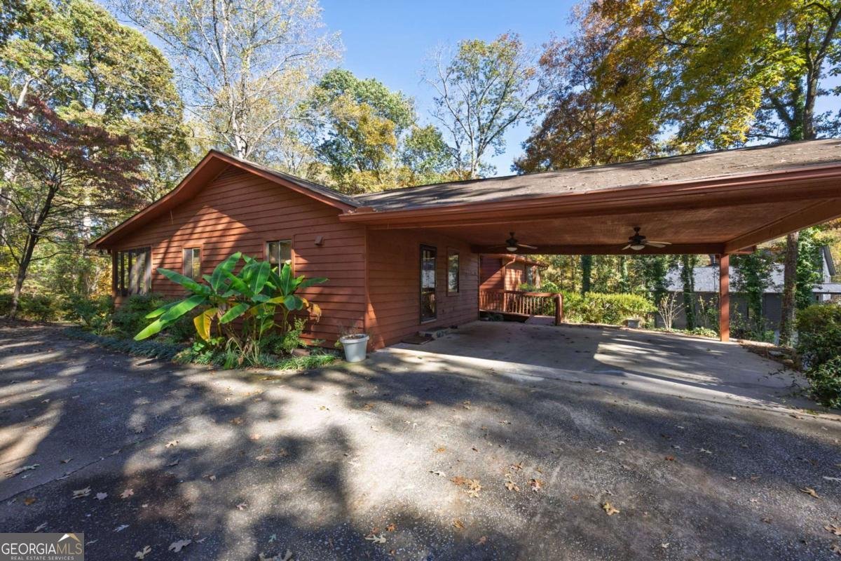 3421 Mill Stream Lane Marietta - 44