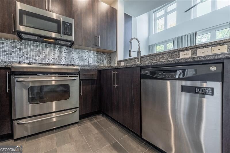 1221 Caroline Street Atlanta - 9