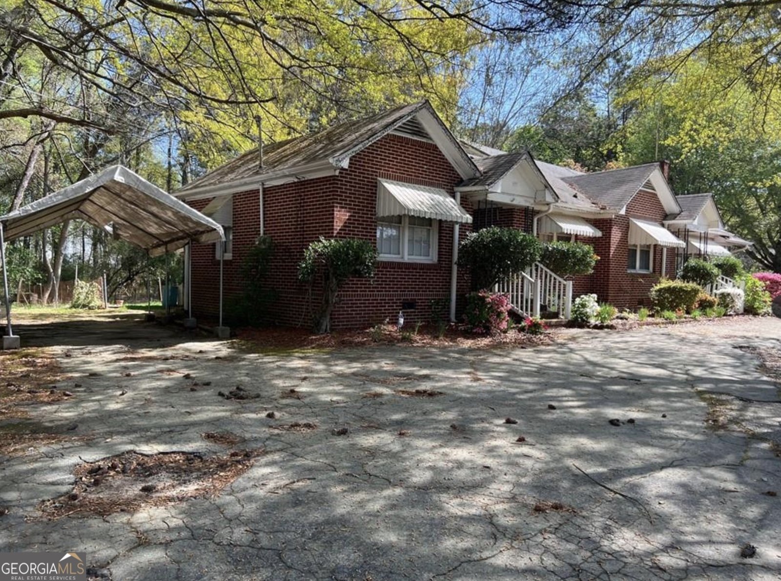 1071 ATLANTA Highway Auburn - 1