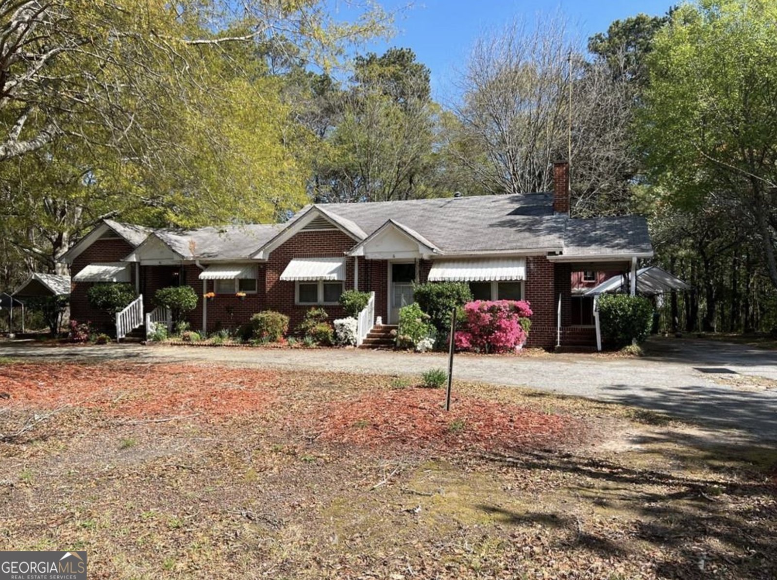 1071 ATLANTA Highway Auburn - 2