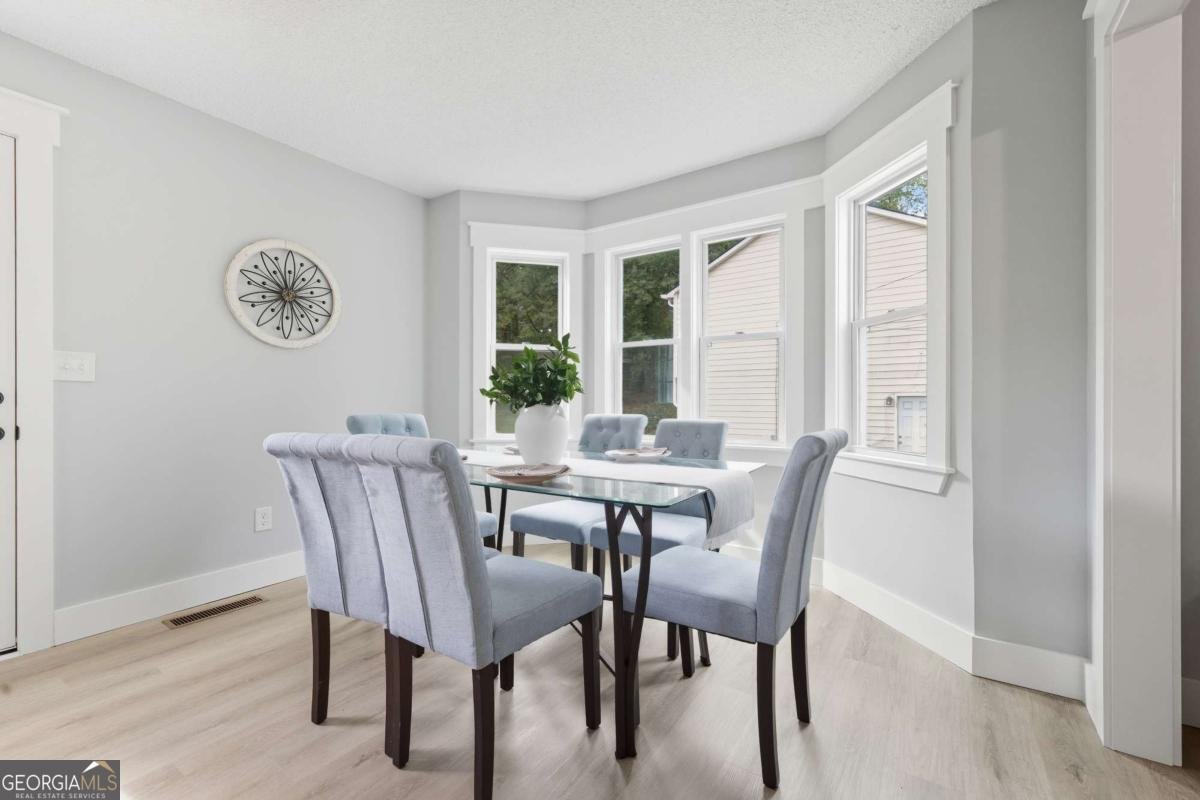 4996 Hunters Cove Drive Acworth - 10