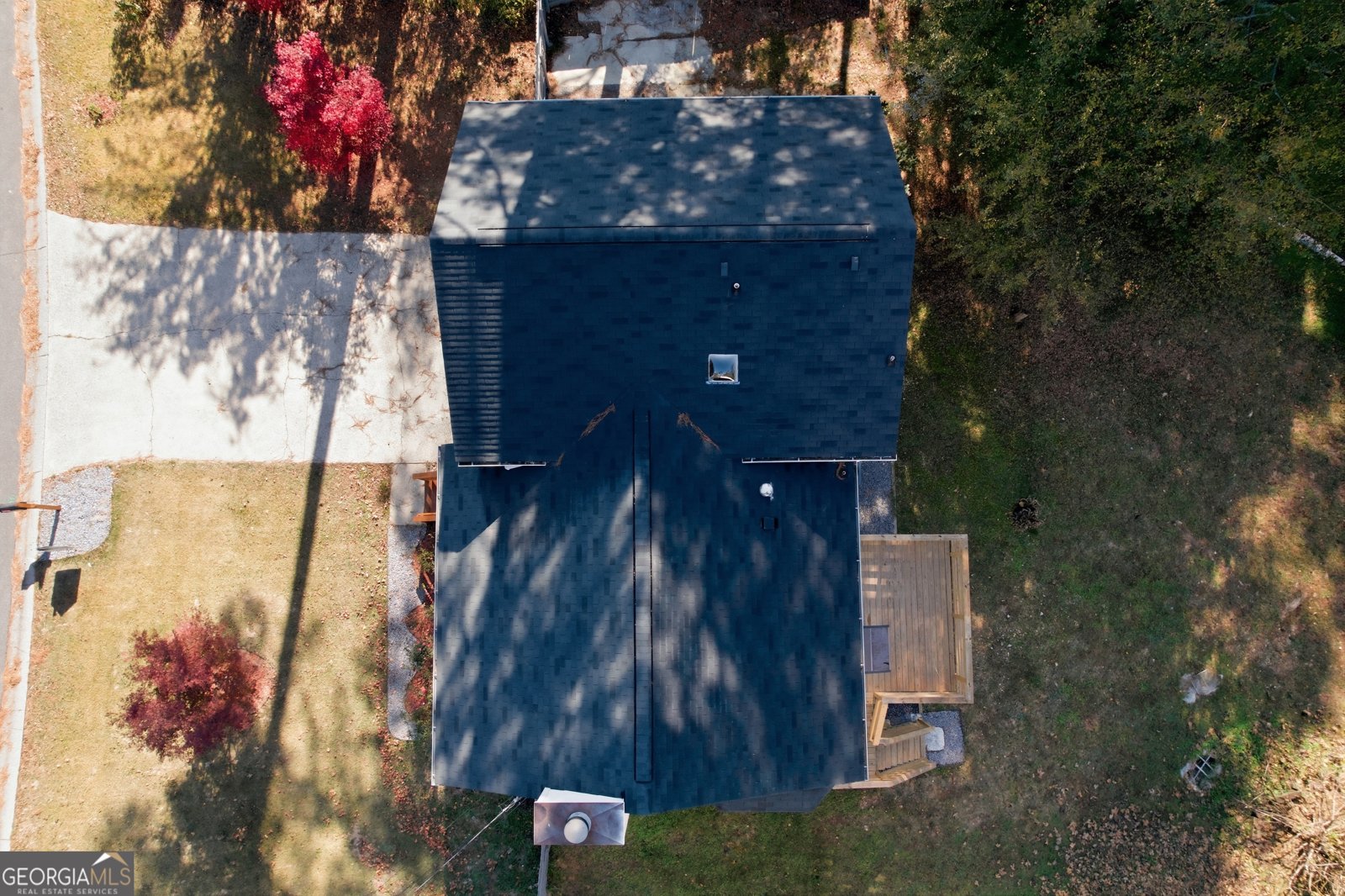 4996 Hunters Cove Drive Acworth - 37