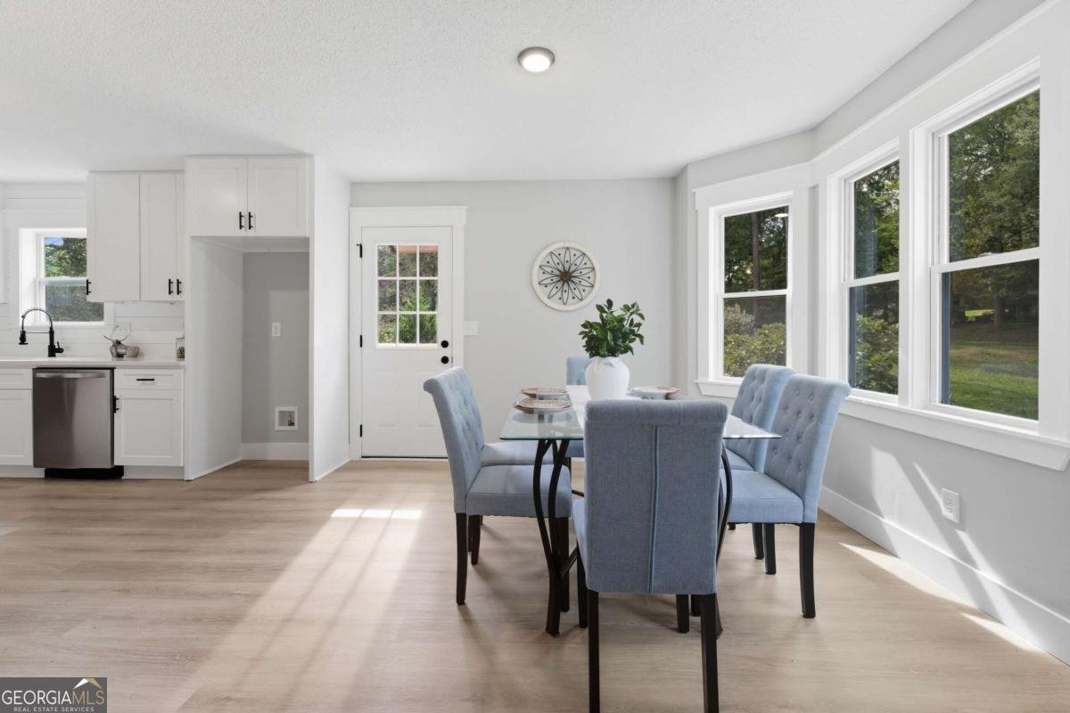 4996 Hunters Cove Drive Acworth - 9