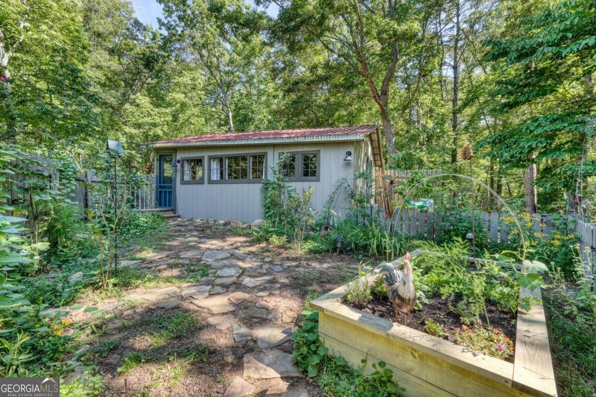 299 Craig Thompson Drive Blairsville - 35