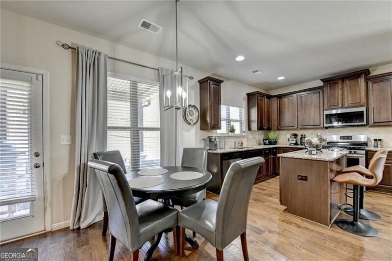 1460 Long Acre Drive Loganville - 38