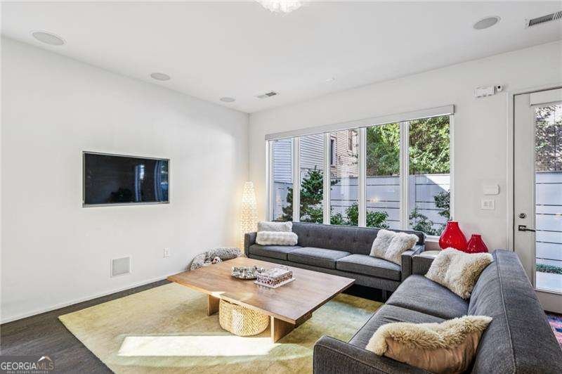 975 Piedmont Avenue Atlanta - 3