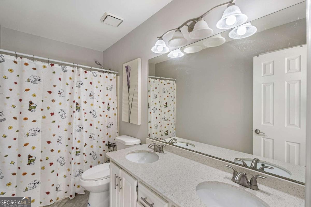 900 Secret Cove Drive Sugar Hill - 27