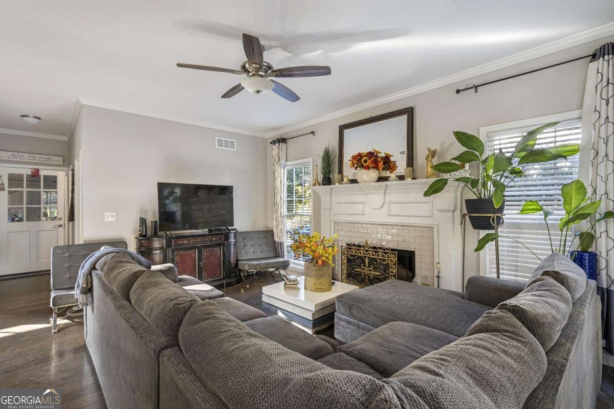 900 Secret Cove Drive Sugar Hill - 6