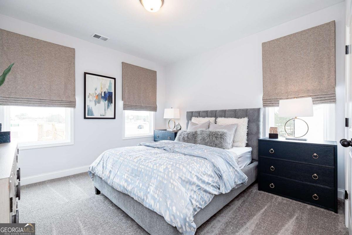 866 Leraes Way Loganville - 37