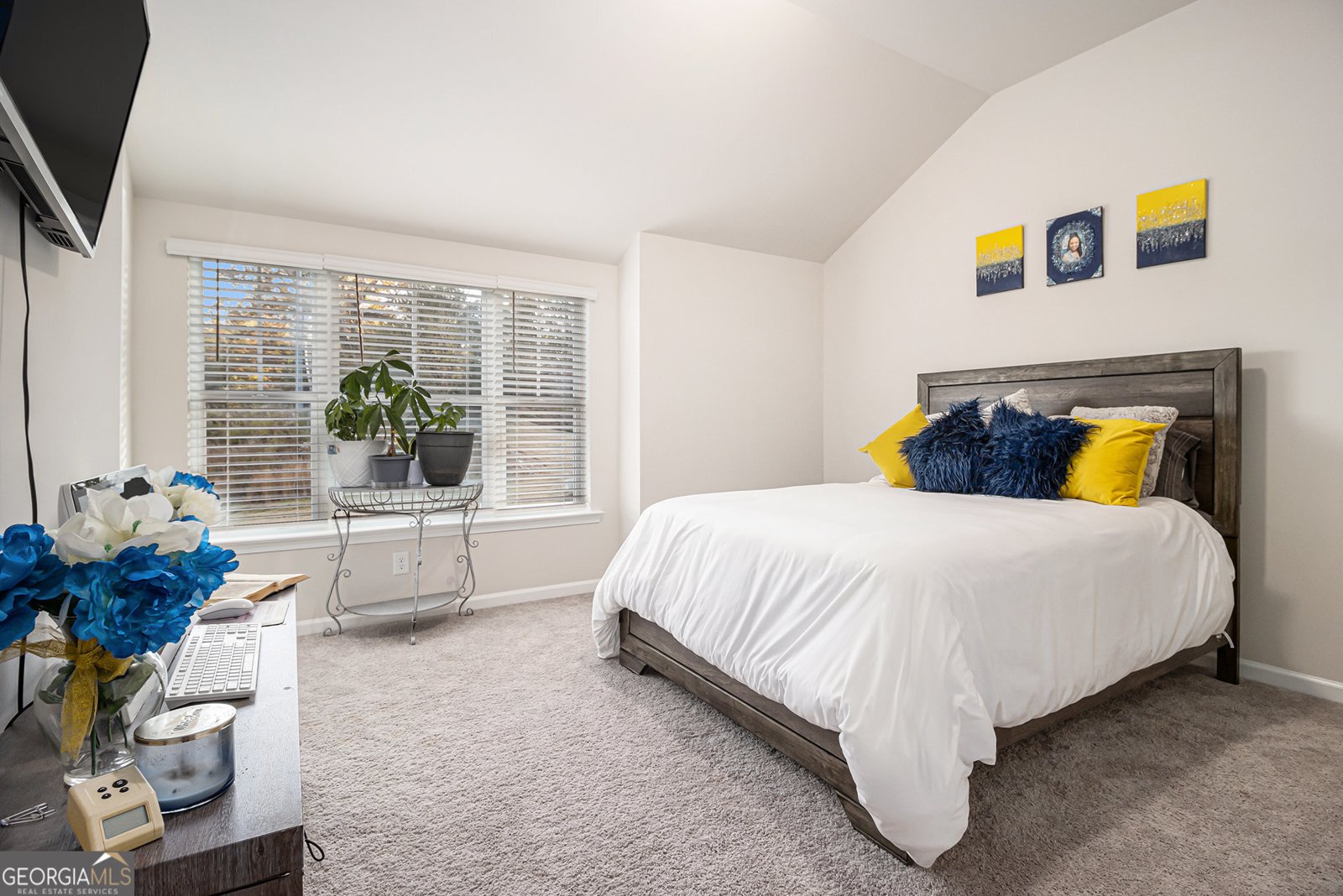 596 River Gardens Drive Atlanta - 24