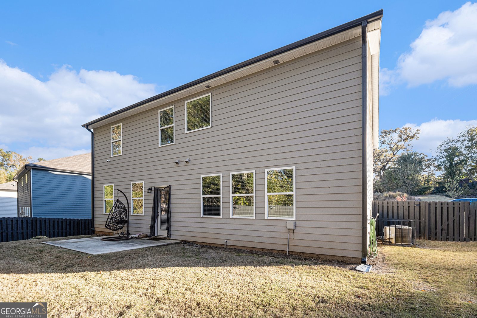 596 River Gardens Drive Atlanta - 27