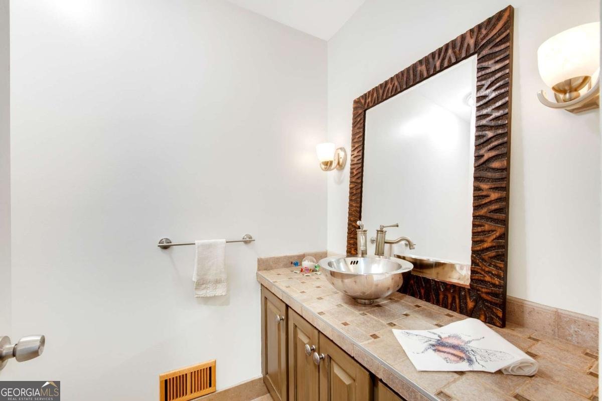 5000 Lakeland Drive Marietta - 21