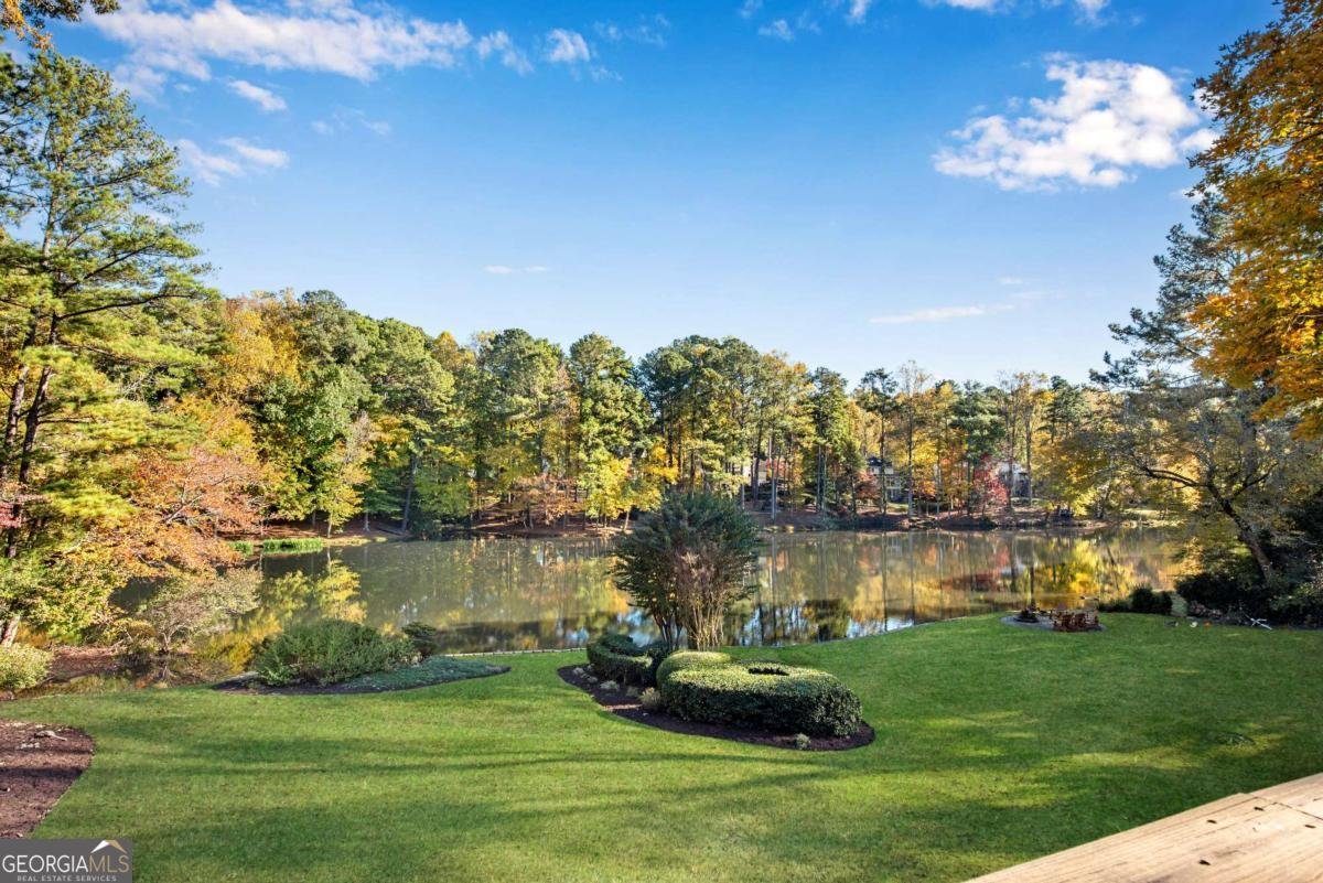 5000 Lakeland Drive Marietta - 45
