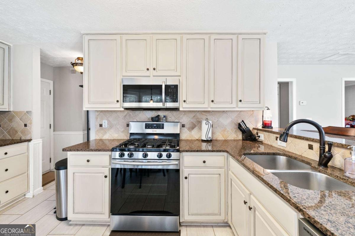 5050 Hopeland Drive Powder Springs - 16