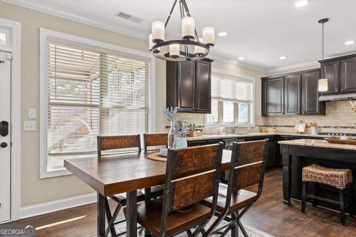 1114 BLUE WATER Court Buford - 17