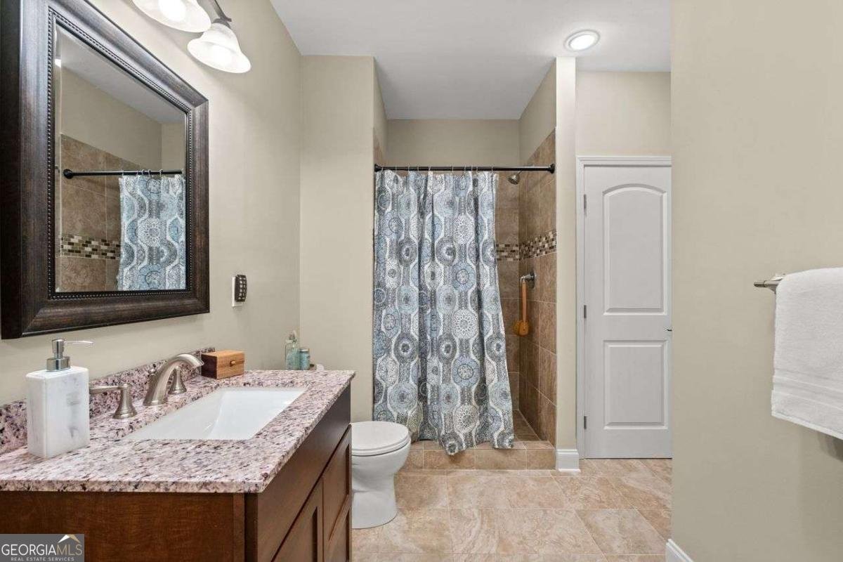 1114 BLUE WATER Court Buford - 53