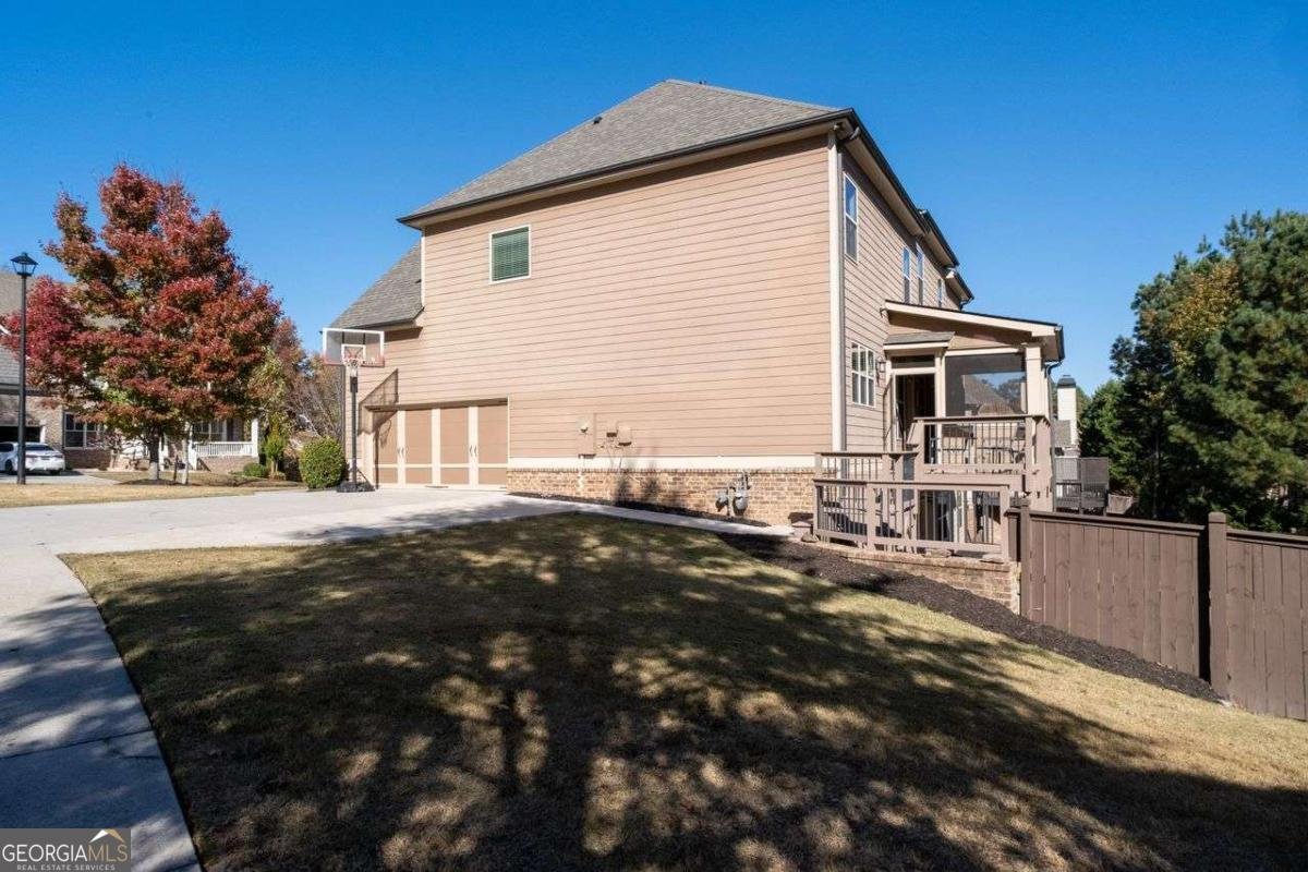 1114 BLUE WATER Court Buford - 55