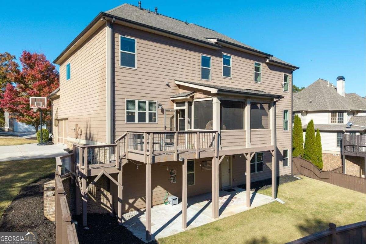 1114 BLUE WATER Court Buford - 56