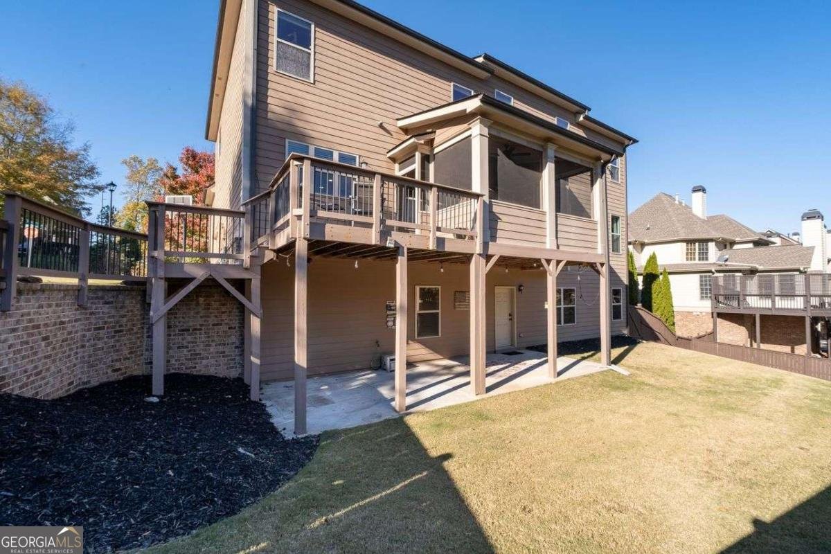 1114 BLUE WATER Court Buford - 59