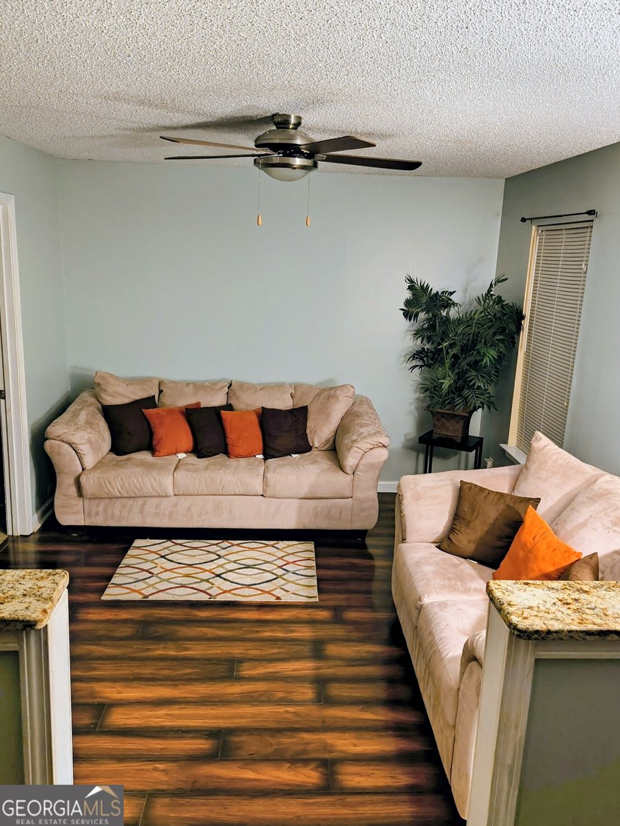 11811 Registry Boulevard Hampton - 24