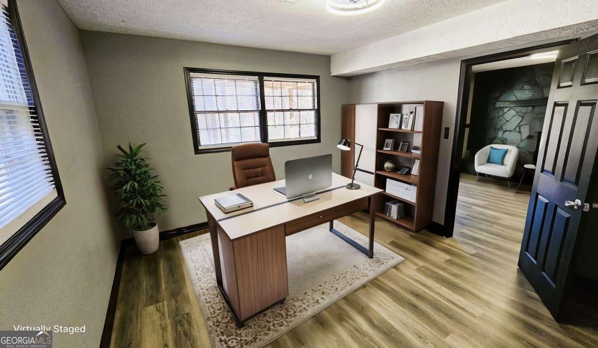 2172 Nancy Way Loganville - 1