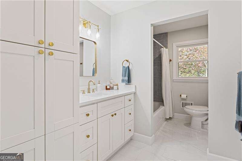 5925 Old Bill Cook Road Atlanta - 1