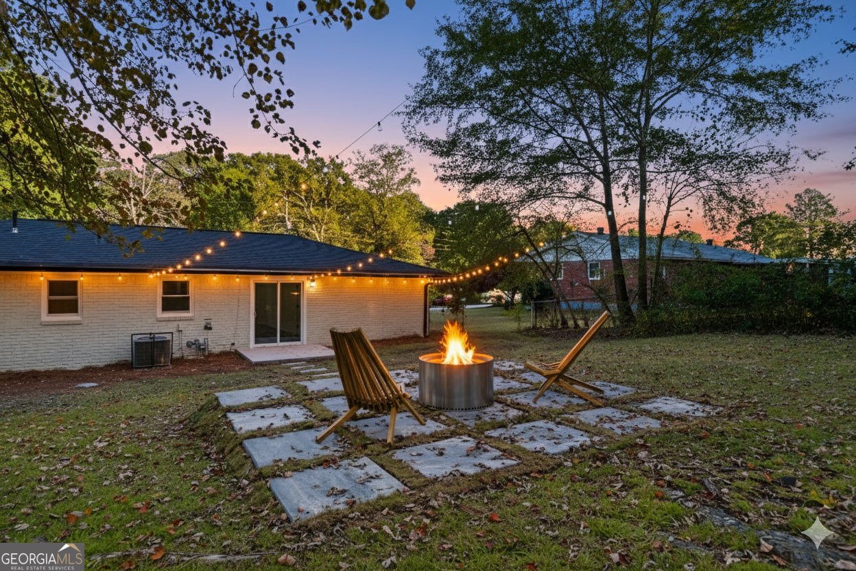 6807 Tralee Drive Lithia Springs - 37