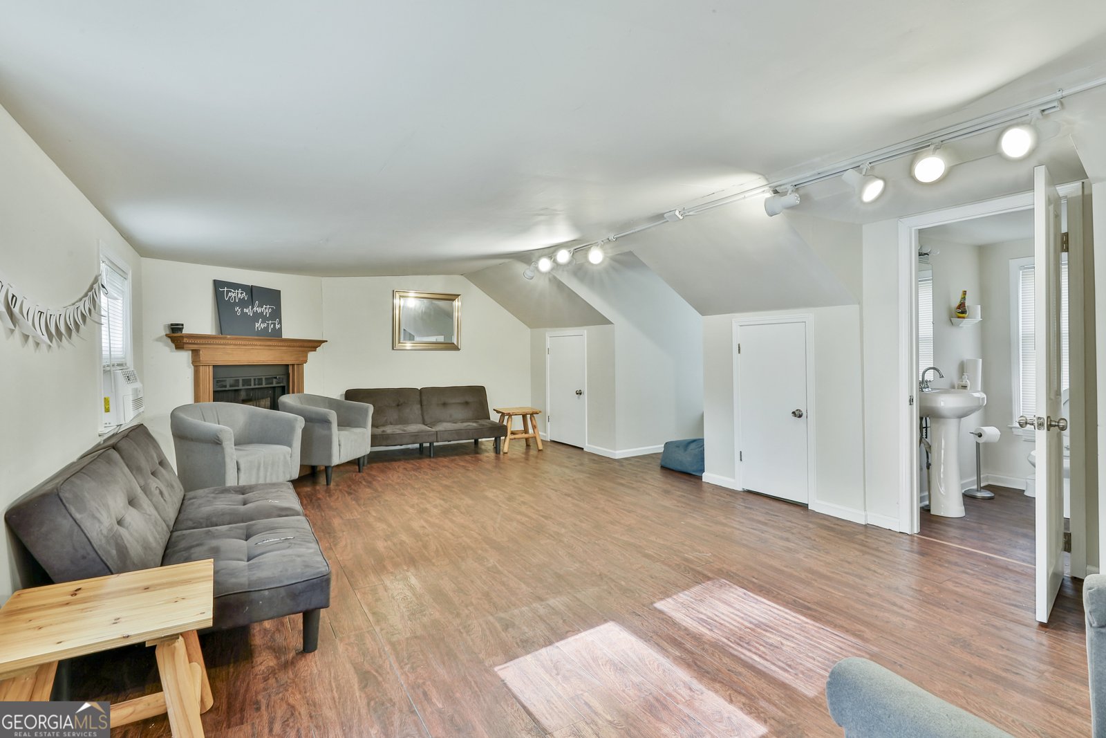 15046 Hwy 19 Griffin - 39