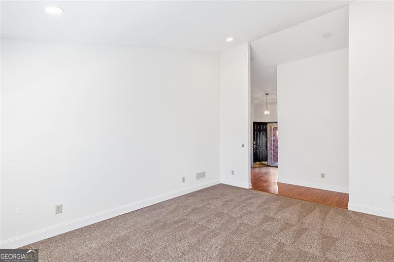 3395 Summit Drive Loganville - 19