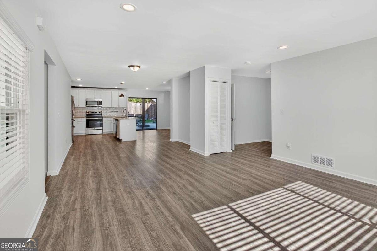 29 Burke Street Marietta - 4